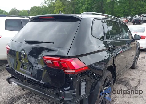 2023 Volkswagen Tiguan 2.0T Se R-Line Black from USA, damaged, VIN 3VVCB7AX2PM083015